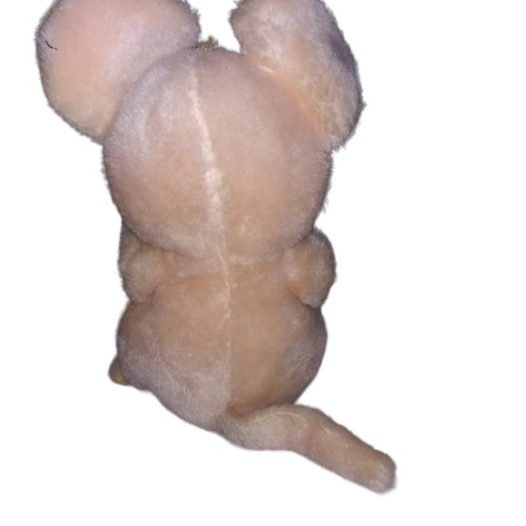 Vintage Dankin Pink Mouse Stuffed Animal Wide Eyed Plush Shake/Squeak Toy 1983 - Picture 3 of 6